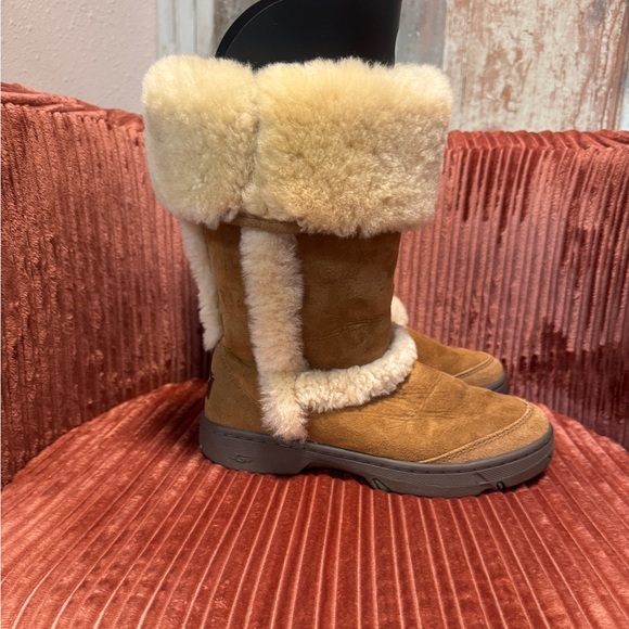UGG Australia Sunburst Tall Shearling Suede Boots Brown Size 7 Winter Fur Lined - Picture 1 of 7